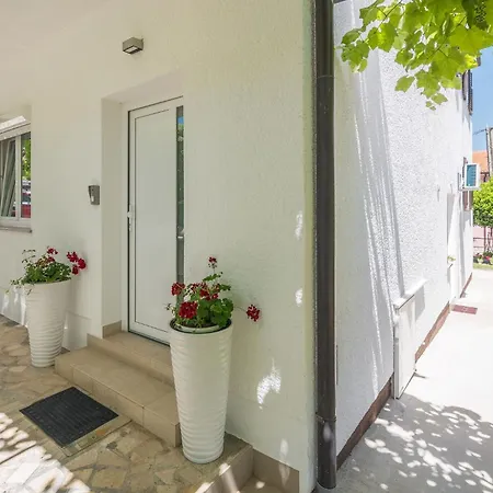 Apartment Katana Poreč