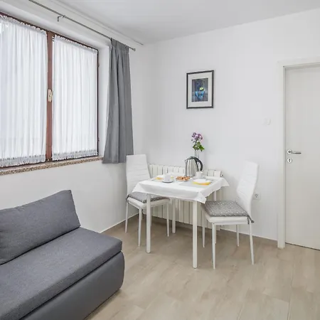 Apartment Katana Poreč